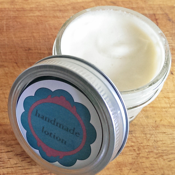 Easy 2-Ingredient DIY Lotion: Shea Butter & Coconut Oil Recipe